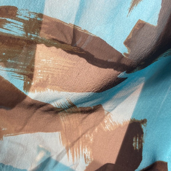 Karen Kane silk blouse - Picture 13 of 13